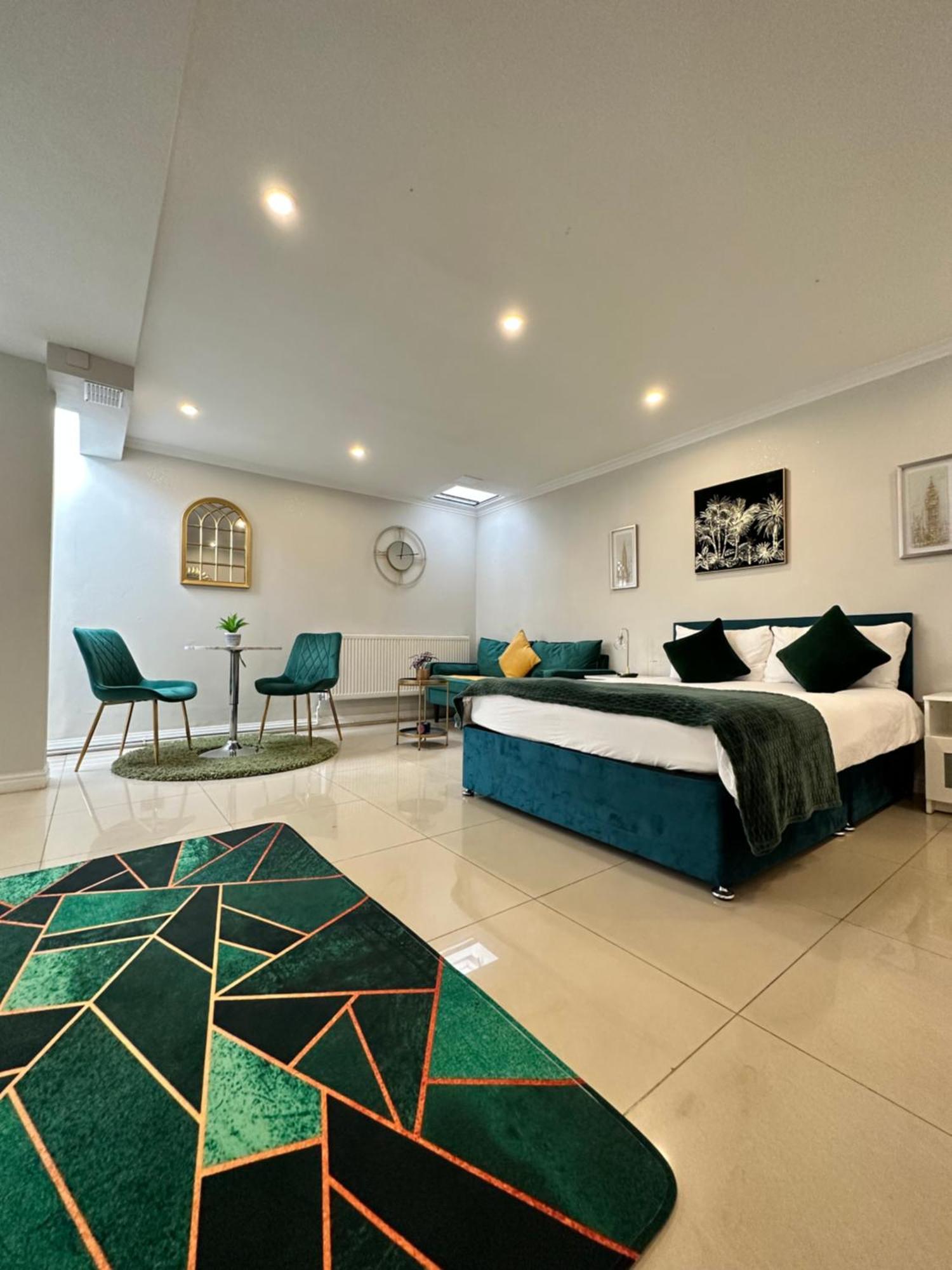 Luxury Studio Apartment Harrow on the Hill Exteriör bild